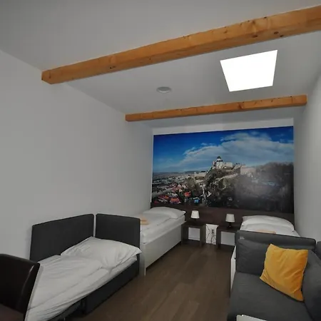 Guest house Arenaostrov Trencin